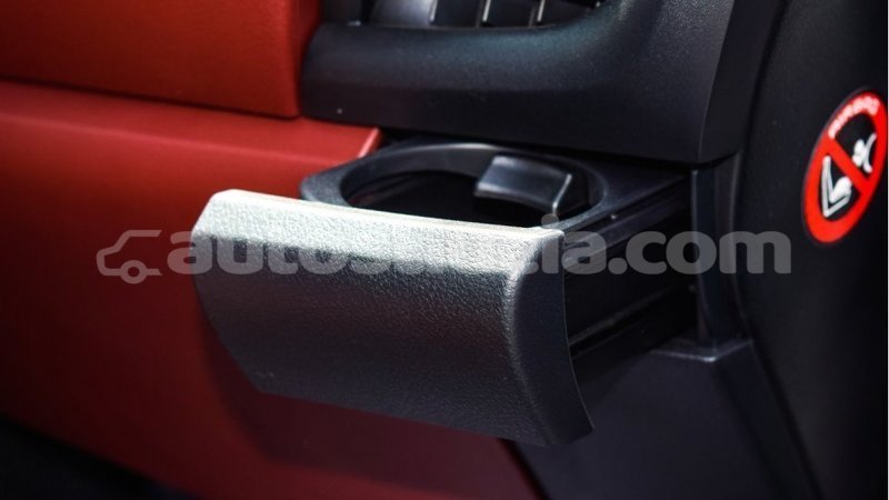 Big with watermark toyota hilux anse la raye import dubai 2607