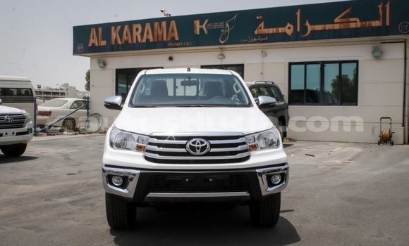Buy Import Toyota Hilux White Car in Import - Dubai in Anse-la-Raye Buy Import Toyota Hilux White Car in Import - Dubai in Anse-la-Raye