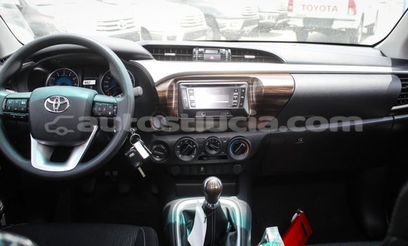 Buy Import Toyota Hilux White Car in Import - Dubai in Anse-la-Raye Buy Import Toyota Hilux White Car in Import - Dubai in Anse-la-Raye