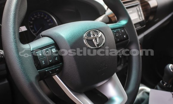 Buy Import Toyota Hilux White Car in Import - Dubai in Anse-la-Raye Buy Import Toyota Hilux White Car in Import - Dubai in Anse-la-Raye