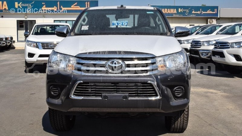 Big with watermark toyota hilux anse la raye import dubai 2609
