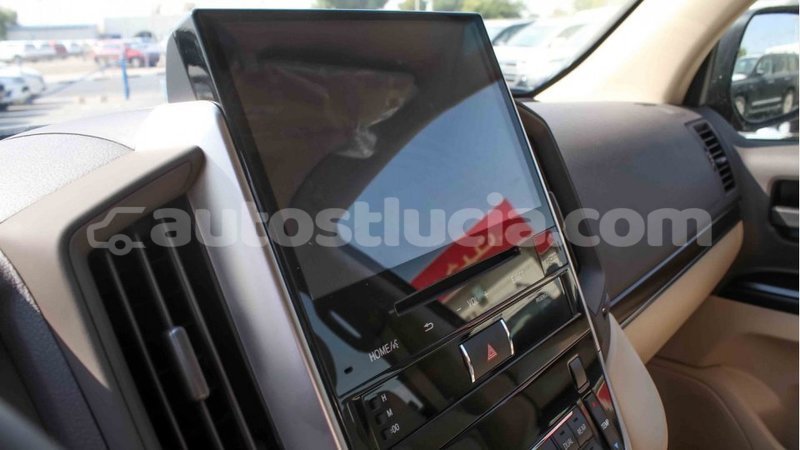 Big with watermark toyota land cruiser anse la raye import dubai 2617