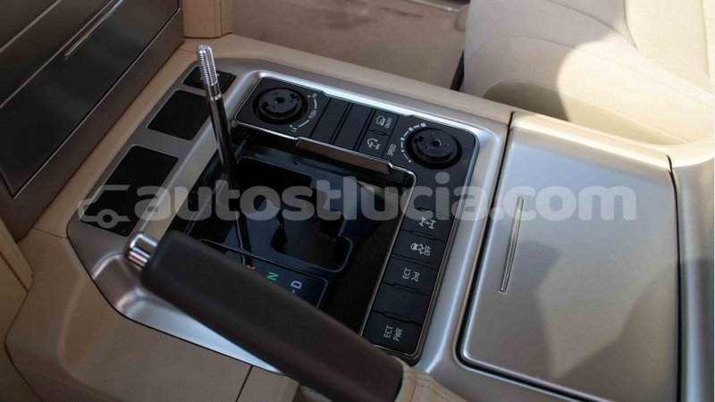 Big with watermark toyota land cruiser anse la raye import dubai 2617