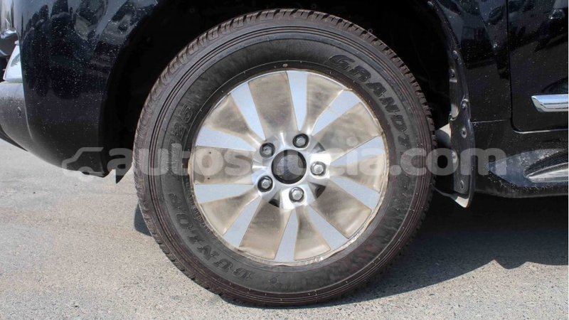 Big with watermark toyota land cruiser anse la raye import dubai 2617