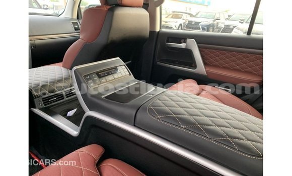 Buy Import Toyota Land Cruiser Black Car in Import - Dubai in Anse-la-Raye Buy Import Toyota Land Cruiser Black Car in Import - Dubai in Anse-la-Raye