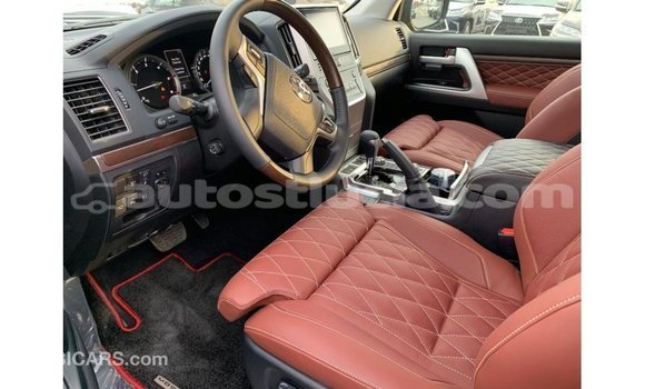 Buy Import Toyota Land Cruiser Black Car in Import - Dubai in Anse-la-Raye Buy Import Toyota Land Cruiser Black Car in Import - Dubai in Anse-la-Raye