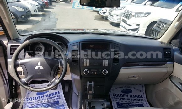 Buy Import Mitsubishi Pajero Brown Car in Import - Dubai in Anse-la-Raye Buy Import Mitsubishi Pajero Brown Car in Import - Dubai in Anse-la-Raye