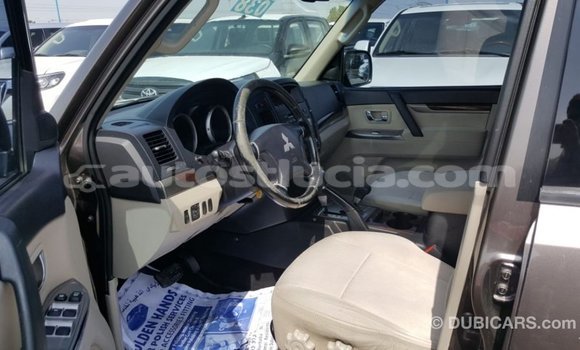 Buy Import Mitsubishi Pajero Brown Car in Import - Dubai in Anse-la-Raye Buy Import Mitsubishi Pajero Brown Car in Import - Dubai in Anse-la-Raye