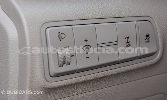 Acheter Import Voiture Hyundai Tucson Blanc à Import - Dubai, Anse-la-Raye Acheter Import Voiture Hyundai Tucson Blanc à Import - Dubai, Anse-la-Raye