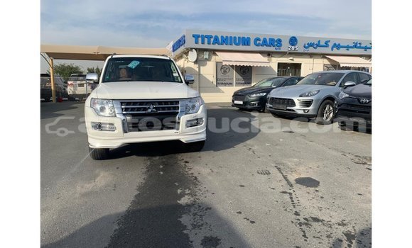 Buy Import Mitsubishi Pajero White Car in Import - Dubai in Anse-la-Raye Buy Import Mitsubishi Pajero White Car in Import - Dubai in Anse-la-Raye