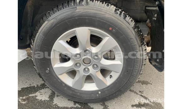 Acheter Import Voiture Mitsubishi Pajero Noir à Import - Dubai, Anse-la-Raye Acheter Import Voiture Mitsubishi Pajero Noir à Import - Dubai, Anse-la-Raye