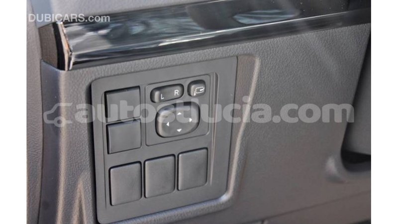 Big with watermark toyota hilux anse la raye import dubai 2646