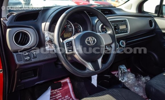 Acheter Import Voiture Toyota Yaris Rouge à Import - Dubai, Anse-la-Raye Acheter Import Voiture Toyota Yaris Rouge à Import - Dubai, Anse-la-Raye