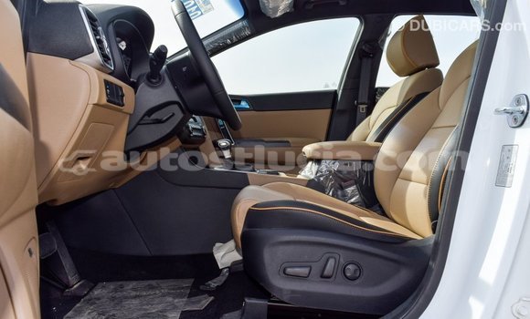 Acheter Import Voiture Kia Sportage Blanc à Import - Dubai, Anse-la-Raye Acheter Import Voiture Kia Sportage Blanc à Import - Dubai, Anse-la-Raye