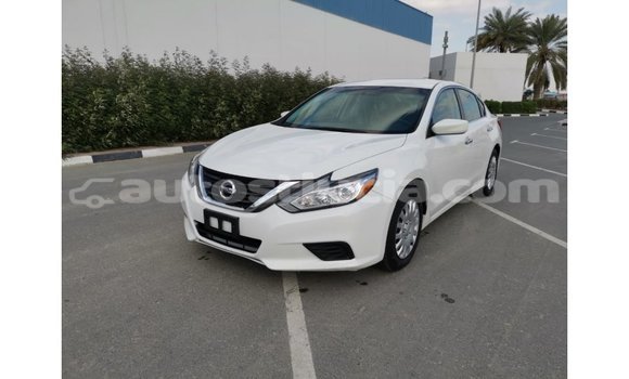 Buy Import Nissan Altima White Car in Import - Dubai in Anse-la-Raye Buy Import Nissan Altima White Car in Import - Dubai in Anse-la-Raye