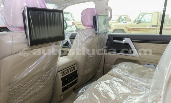 Buy Import Toyota Land Cruiser Black Car in Import - Dubai in Anse-la-Raye Buy Import Toyota Land Cruiser Black Car in Import - Dubai in Anse-la-Raye