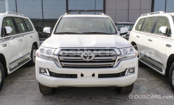 Buy Import Toyota Land Cruiser White Car in Import - Dubai in Anse-la-Raye Buy Import Toyota Land Cruiser White Car in Import - Dubai in Anse-la-Raye