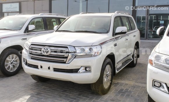 Buy Import Toyota Land Cruiser White Car in Import - Dubai in Anse-la-Raye Buy Import Toyota Land Cruiser White Car in Import - Dubai in Anse-la-Raye