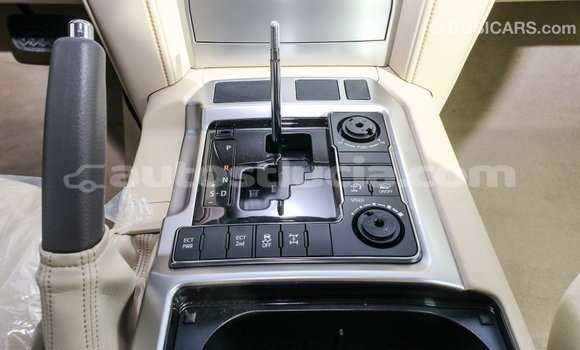 Buy Import Toyota Land Cruiser White Car in Import - Dubai in Anse-la-Raye Buy Import Toyota Land Cruiser White Car in Import - Dubai in Anse-la-Raye