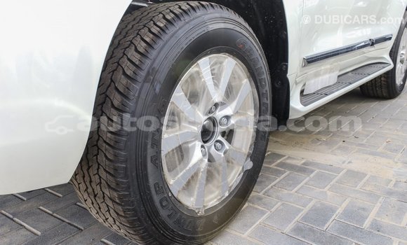 Buy Import Toyota Land Cruiser White Car in Import - Dubai in Anse-la-Raye Buy Import Toyota Land Cruiser White Car in Import - Dubai in Anse-la-Raye