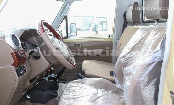 Buy Import Toyota Land Cruiser Beige Car in Import - Dubai in Anse-la-Raye Buy Import Toyota Land Cruiser Beige Car in Import - Dubai in Anse-la-Raye