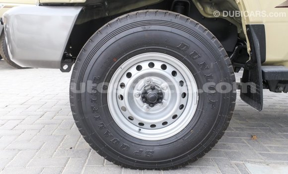 Buy Import Toyota Land Cruiser Beige Car in Import - Dubai in Anse-la-Raye Buy Import Toyota Land Cruiser Beige Car in Import - Dubai in Anse-la-Raye