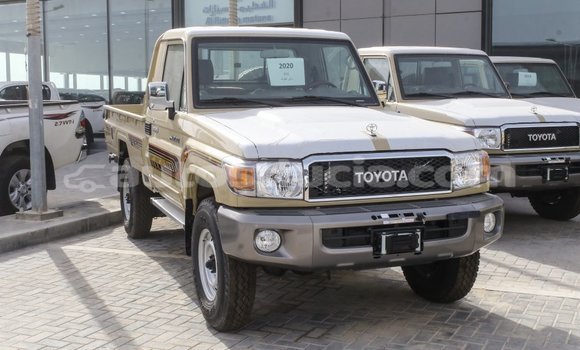 Buy Import Toyota Land Cruiser Beige Car in Import - Dubai in Anse-la-Raye Buy Import Toyota Land Cruiser Beige Car in Import - Dubai in Anse-la-Raye