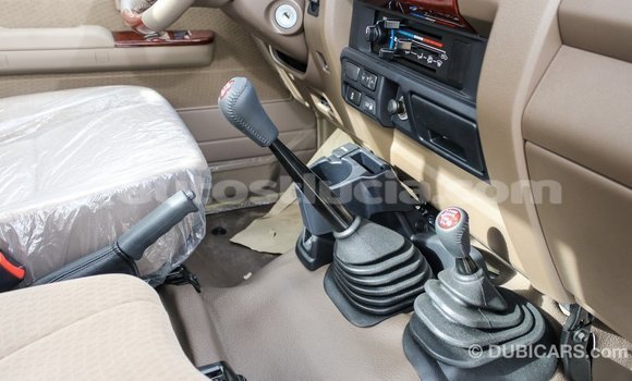 Buy Import Toyota Land Cruiser Beige Car in Import - Dubai in Anse-la-Raye Buy Import Toyota Land Cruiser Beige Car in Import - Dubai in Anse-la-Raye