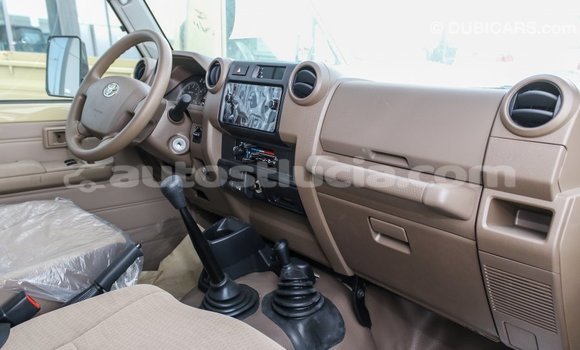 Buy Import Toyota Land Cruiser Beige Car in Import - Dubai in Anse-la-Raye Buy Import Toyota Land Cruiser Beige Car in Import - Dubai in Anse-la-Raye
