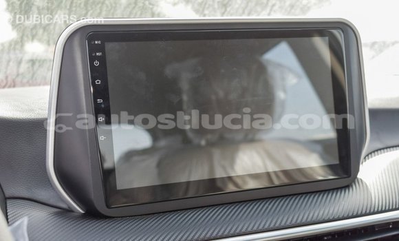 Acheter Import Voiture Hyundai Tucson Blanc à Import - Dubai, Anse-la-Raye Acheter Import Voiture Hyundai Tucson Blanc à Import - Dubai, Anse-la-Raye