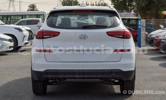 Acheter Import Voiture Hyundai Tucson Blanc à Import - Dubai, Anse-la-Raye Acheter Import Voiture Hyundai Tucson Blanc à Import - Dubai, Anse-la-Raye
