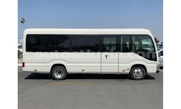 Buy Import Toyota Coaster White Car in Import - Dubai in Anse-la-Raye Buy Import Toyota Coaster White Car in Import - Dubai in Anse-la-Raye