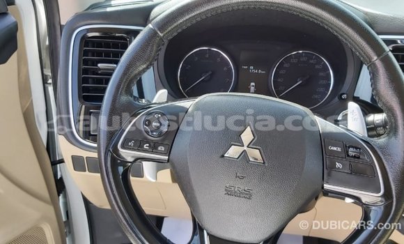 Buy Import Mitsubishi Outlander White Car in Import - Dubai in Anse-la-Raye Buy Import Mitsubishi Outlander White Car in Import - Dubai in Anse-la-Raye