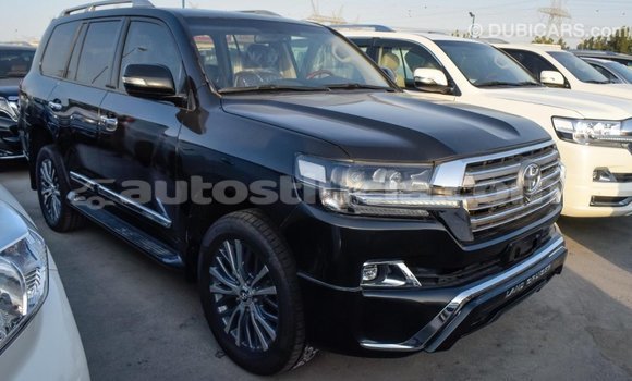 Buy Import Toyota Land Cruiser Black Car in Import - Dubai in Anse-la-Raye Buy Import Toyota Land Cruiser Black Car in Import - Dubai in Anse-la-Raye
