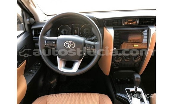 Acheter Import Voiture Toyota Fortuner Noir à Import - Dubai, Anse-la-Raye Acheter Import Voiture Toyota Fortuner Noir à Import - Dubai, Anse-la-Raye