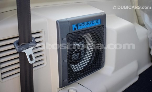 Acheter Import Voiture Mitsubishi Pajero Blanc à Import - Dubai, Anse-la-Raye Acheter Import Voiture Mitsubishi Pajero Blanc à Import - Dubai, Anse-la-Raye