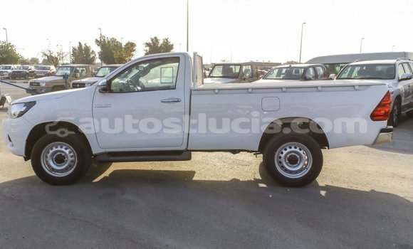 Buy Import Toyota Hilux White Car in Import - Dubai in Anse-la-Raye Buy Import Toyota Hilux White Car in Import - Dubai in Anse-la-Raye