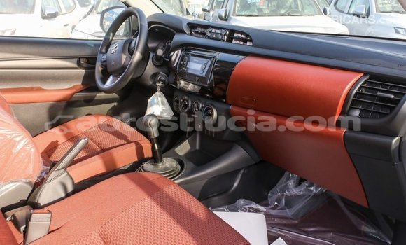 Buy Import Toyota Hilux White Car in Import - Dubai in Anse-la-Raye Buy Import Toyota Hilux White Car in Import - Dubai in Anse-la-Raye