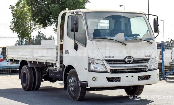 Buy Import Hino 300 Series White Truck in Import - Dubai in Anse-la-Raye Buy Import Hino 300 Series White Truck in Import - Dubai in Anse-la-Raye