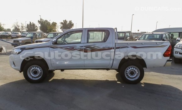 Buy Import Toyota Hilux White Car in Import - Dubai in Anse-la-Raye Buy Import Toyota Hilux White Car in Import - Dubai in Anse-la-Raye