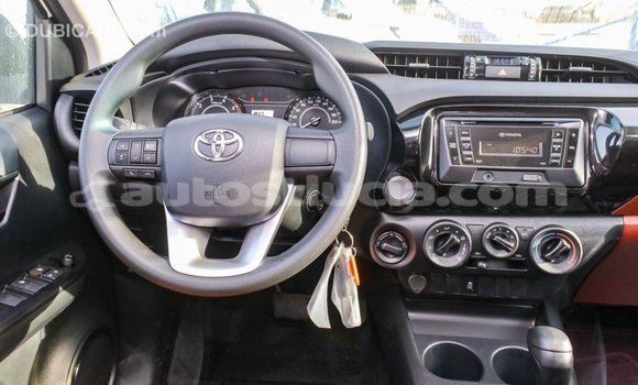 Buy Import Toyota Hilux White Car in Import - Dubai in Anse-la-Raye Buy Import Toyota Hilux White Car in Import - Dubai in Anse-la-Raye