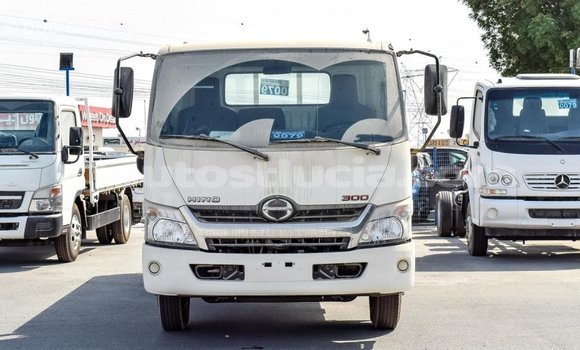 Buy Import Hino 300 Series White Truck in Import - Dubai in Anse-la-Raye Buy Import Hino 300 Series White Truck in Import - Dubai in Anse-la-Raye