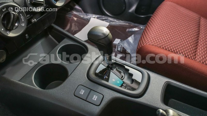 Big with watermark toyota hilux anse la raye import dubai 2705