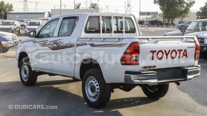 Big with watermark toyota hilux anse la raye import dubai 2705