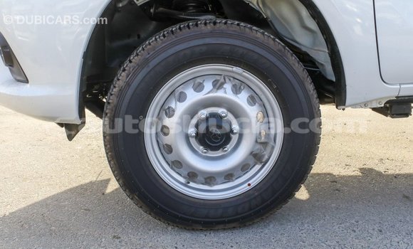 Buy Import Toyota Hilux White Car in Import - Dubai in Anse-la-Raye Buy Import Toyota Hilux White Car in Import - Dubai in Anse-la-Raye