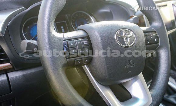 Buy Import Toyota Hilux Other Car in Import - Dubai in Anse-la-Raye Buy Import Toyota Hilux Other Car in Import - Dubai in Anse-la-Raye