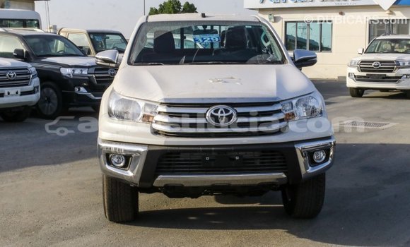 Buy Import Toyota Hilux White Car in Import - Dubai in Anse-la-Raye Buy Import Toyota Hilux White Car in Import - Dubai in Anse-la-Raye