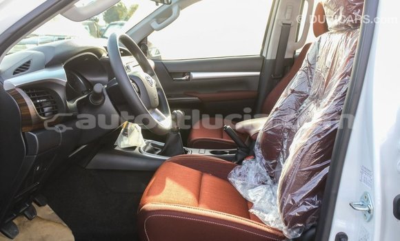 Buy Import Toyota Hilux White Car in Import - Dubai in Anse-la-Raye Buy Import Toyota Hilux White Car in Import - Dubai in Anse-la-Raye