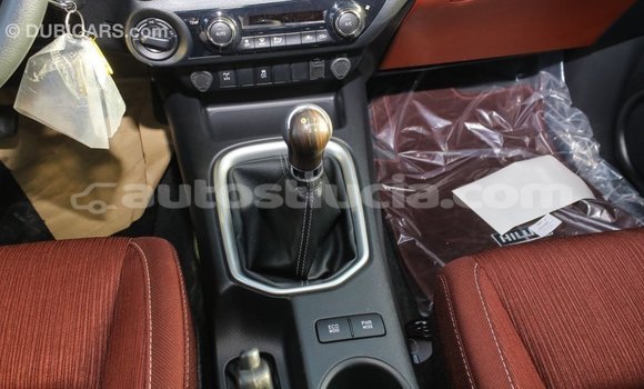 Buy Import Toyota Hilux White Car in Import - Dubai in Anse-la-Raye Buy Import Toyota Hilux White Car in Import - Dubai in Anse-la-Raye