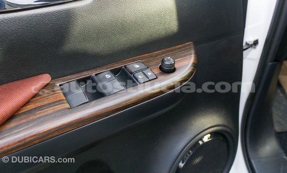 Buy Import Toyota Hilux White Car in Import - Dubai in Anse-la-Raye Buy Import Toyota Hilux White Car in Import - Dubai in Anse-la-Raye